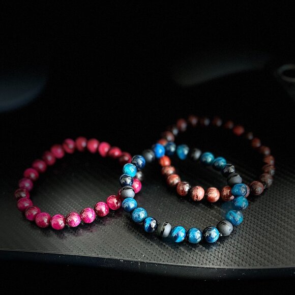 10MM Natural Gemstone Bracelet - Picture 9 of 9